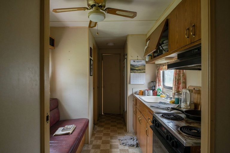 DIY Camper Makeover Ideas for Beginners: Transform Your Camper on a Budget